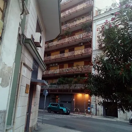 Gianna House * Бари